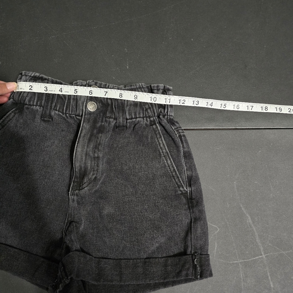 Forever 21 High-Waisted Dark Gray Black Denim Shorts Womens Size XS - Picture 7 of 9